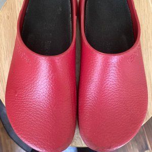 Birkenstock Clogs Size 9/39 RED